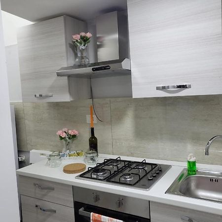 نابولي Apartment Carlo III المظهر الخارجي الصورة
